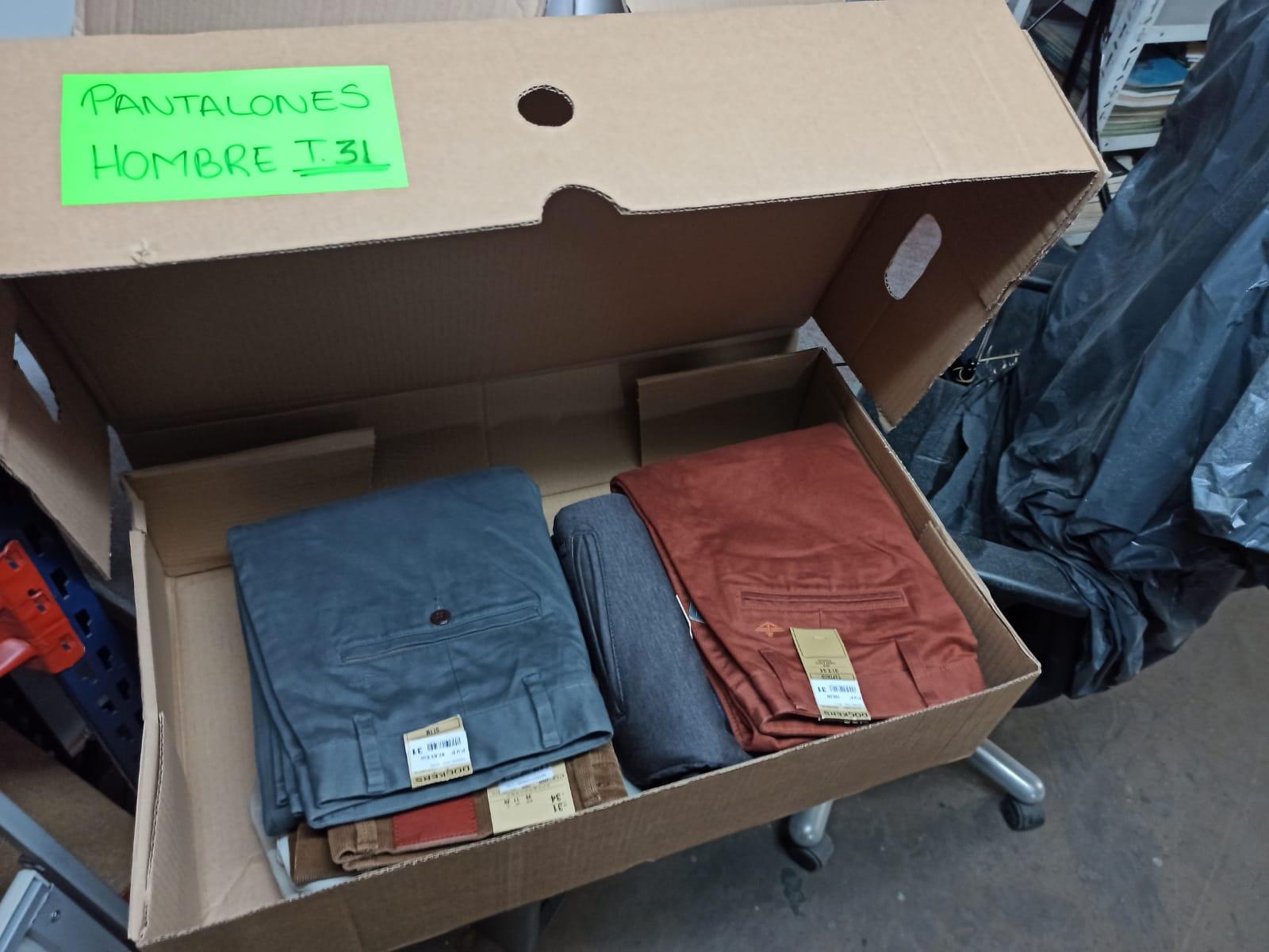 LOTE UNICO ROPA EXCLUSIVA EN LEGANES (MADRID)