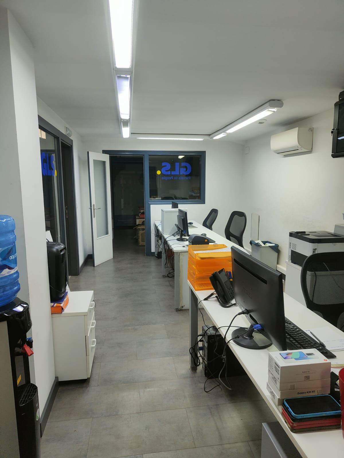 LOTE 2: MOBILIARIO DE OFICINA en CALAHORRA (LA RIOJA)